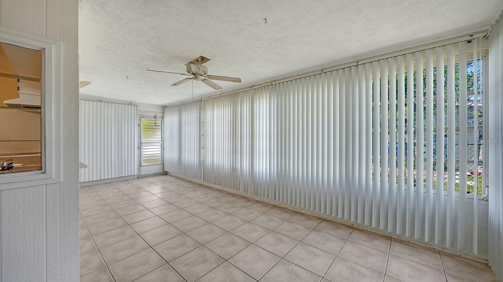 2822 SAFE HARBOR CIR, SARASOTA, FL, 34231