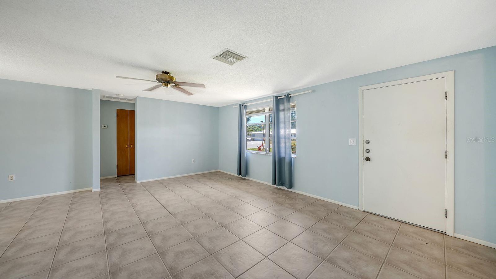 2822 SAFE HARBOR CIR, SARASOTA, FL, 34231