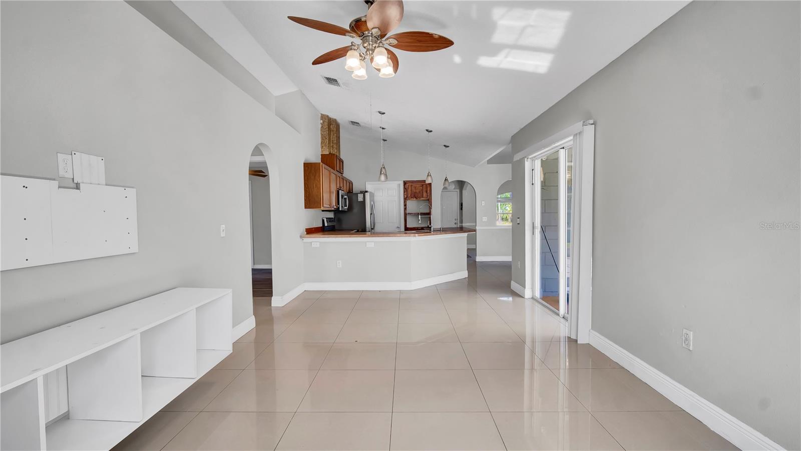 37 PETERLEE CT, KISSIMMEE, FL, 34758