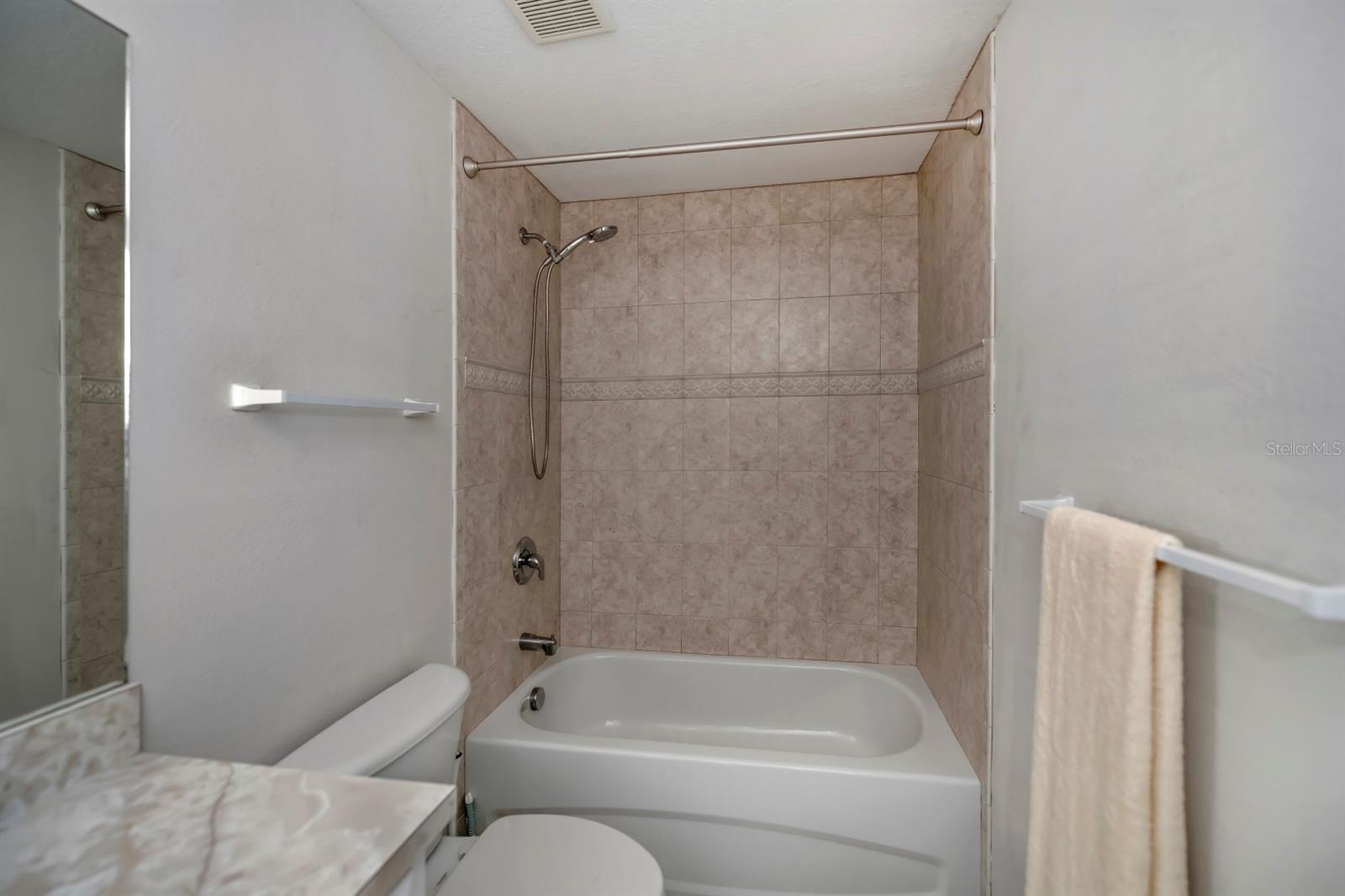 18100 ALEXANDER AVE, PORT CHARLOTTE, FL, 33954