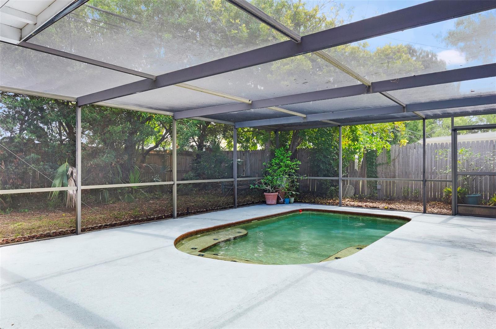 6743 16TH AVE N, ST PETERSBURG, FL, 33710