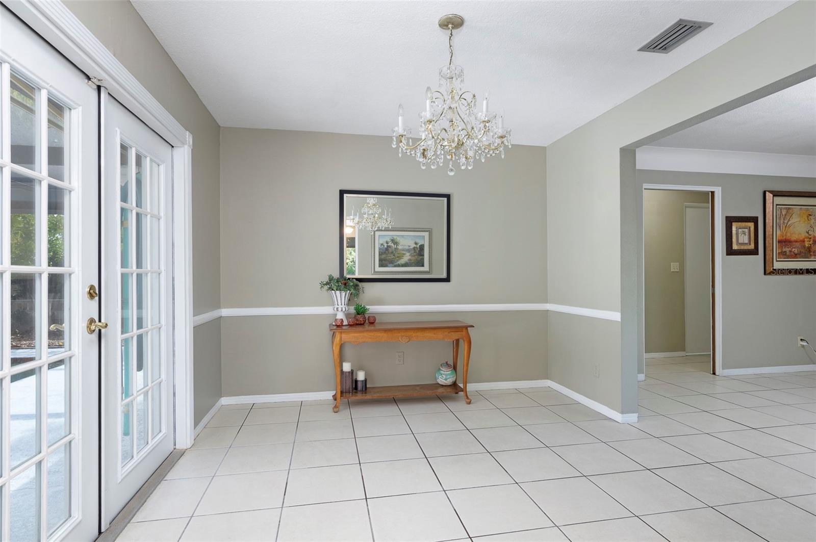 6743 16TH AVE N, ST PETERSBURG, FL, 33710