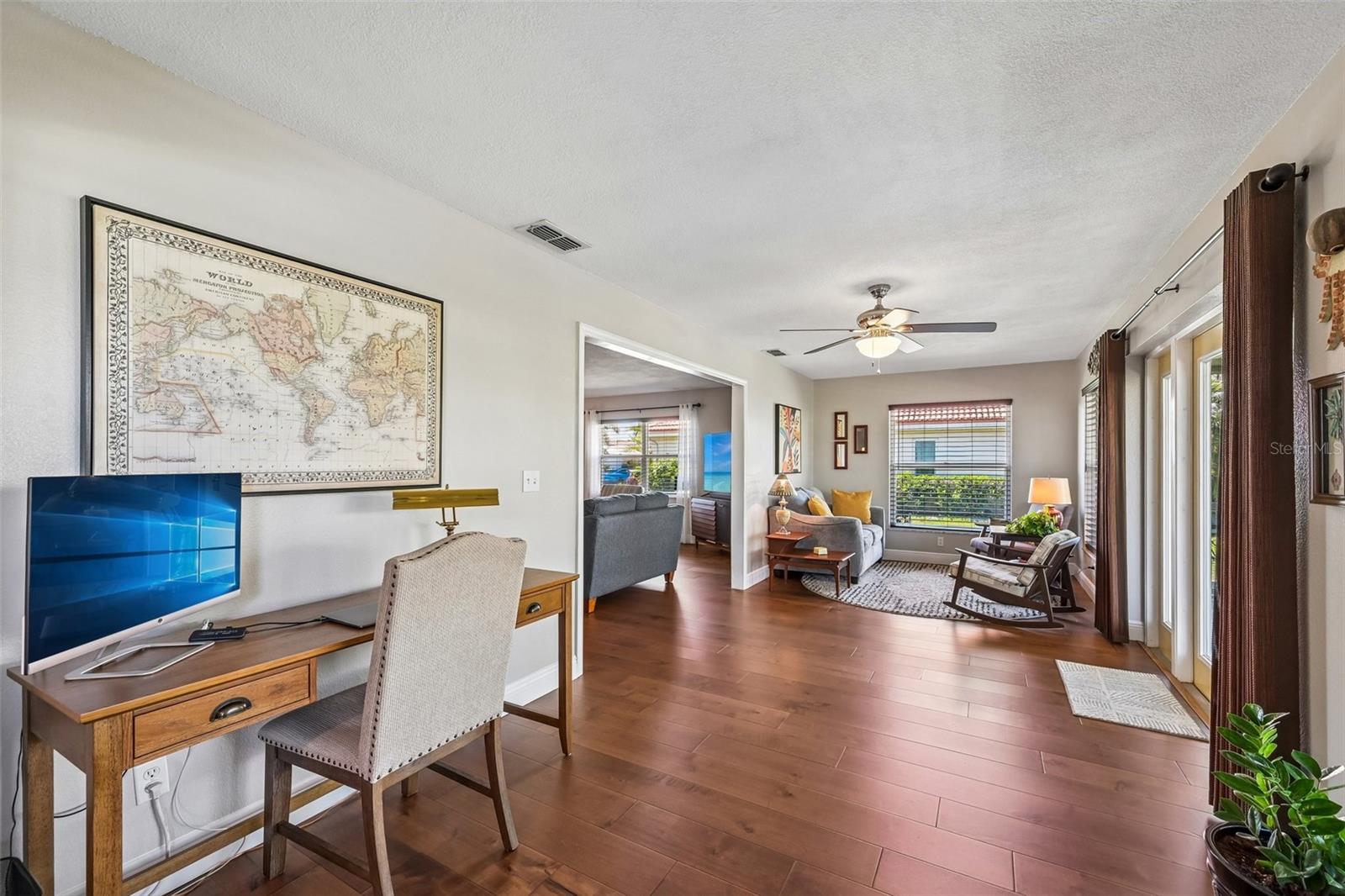 2025 NEW BEDFORD DR, SUN CITY CENTER, FL, 33573