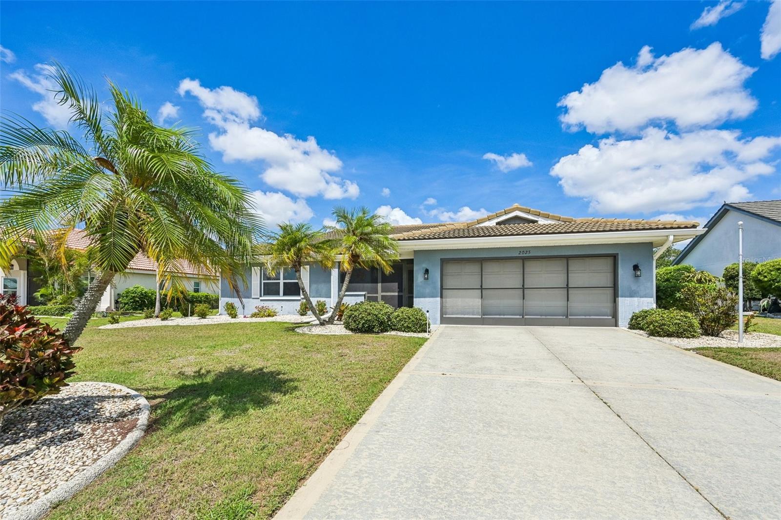 2025 NEW BEDFORD DR, SUN CITY CENTER, FL, 33573