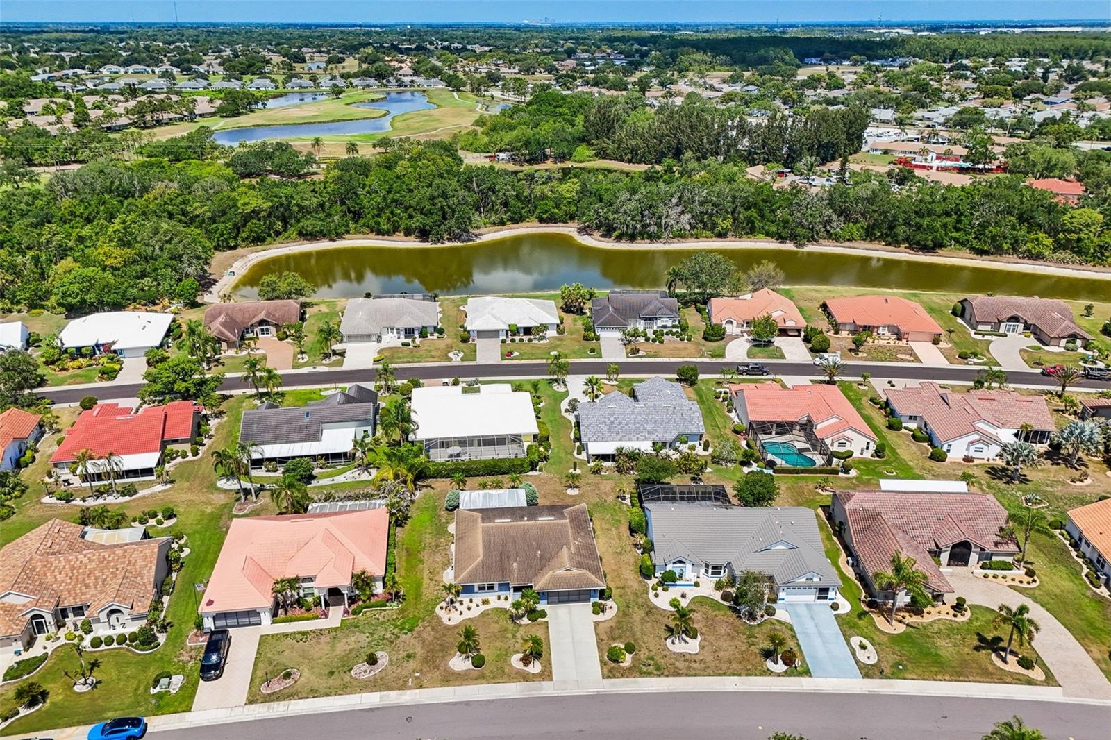 2025 NEW BEDFORD DR, SUN CITY CENTER, FL, 33573