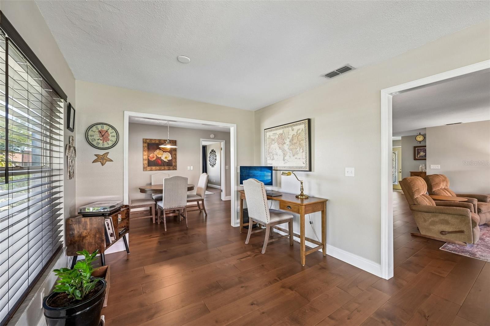 2025 NEW BEDFORD DR, SUN CITY CENTER, FL, 33573