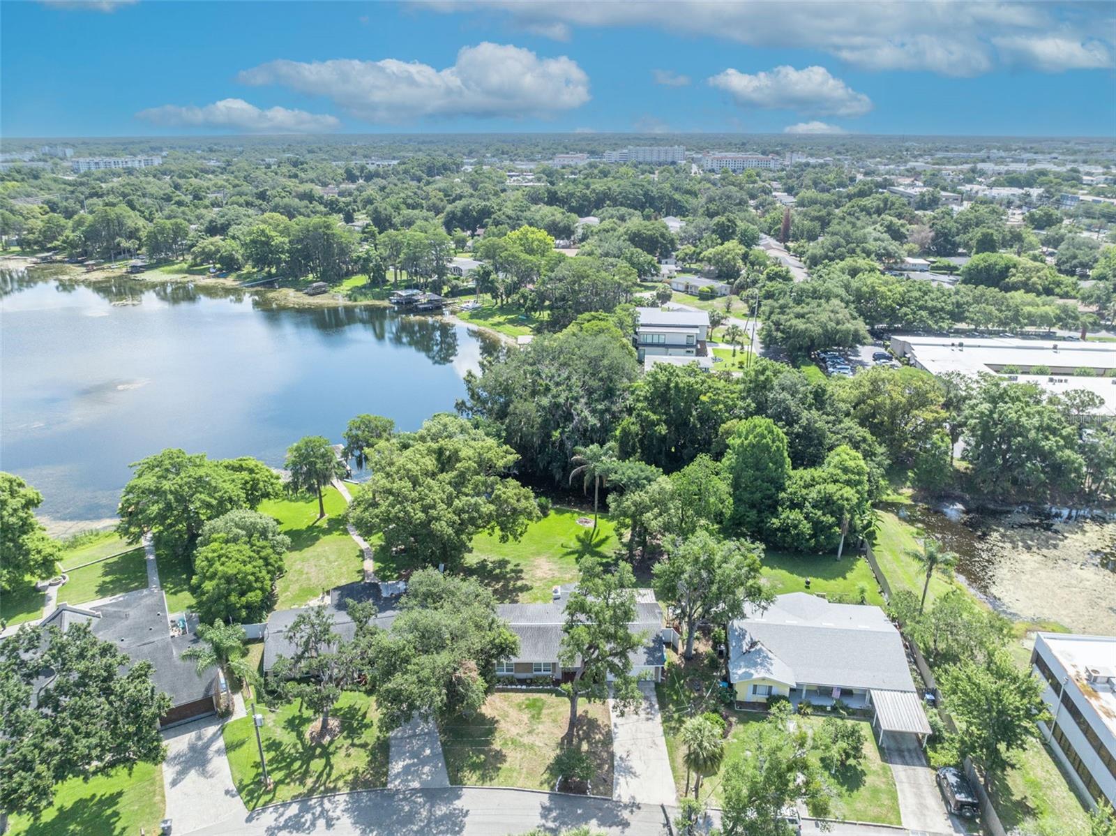 1009 LAKE BELL DR, WINTER PARK, FL, 32789