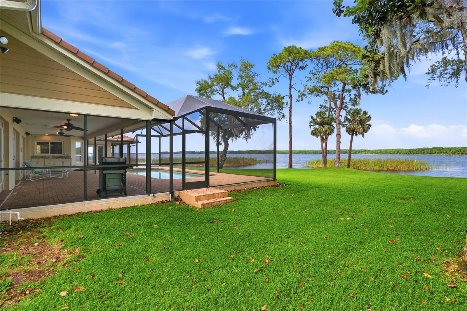 3493 SHORELINE CIR, PALM HARBOR, FL, 34684