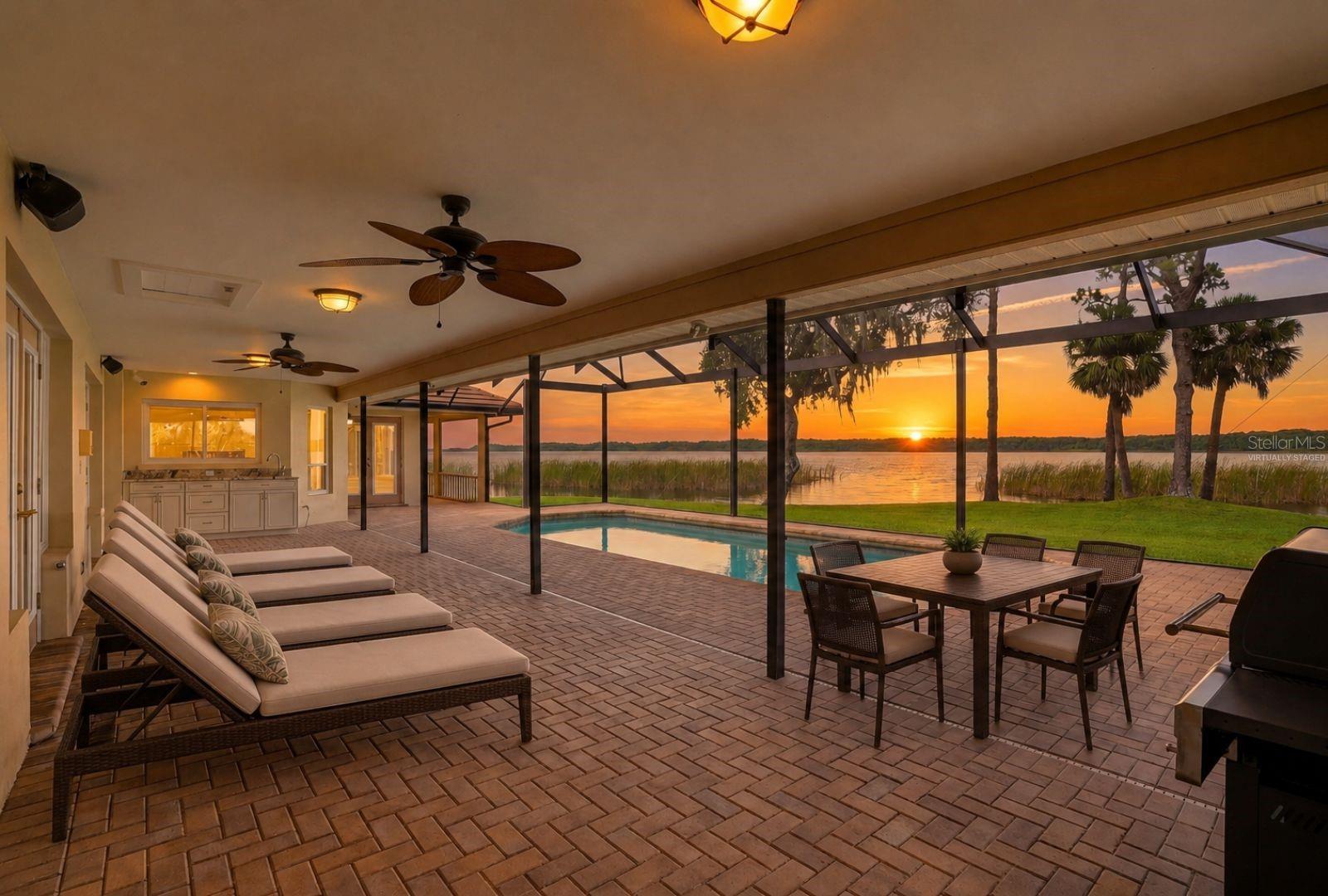 3493 SHORELINE CIR, PALM HARBOR, FL, 34684
