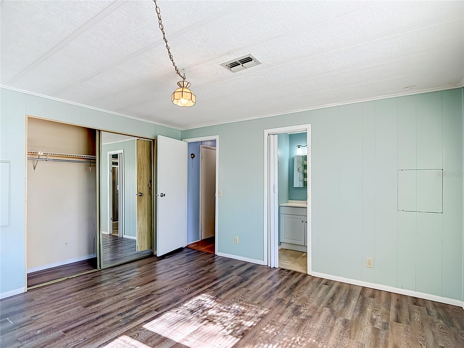 36912 CONLEY ST, ZEPHYRHILLS, FL, 33541