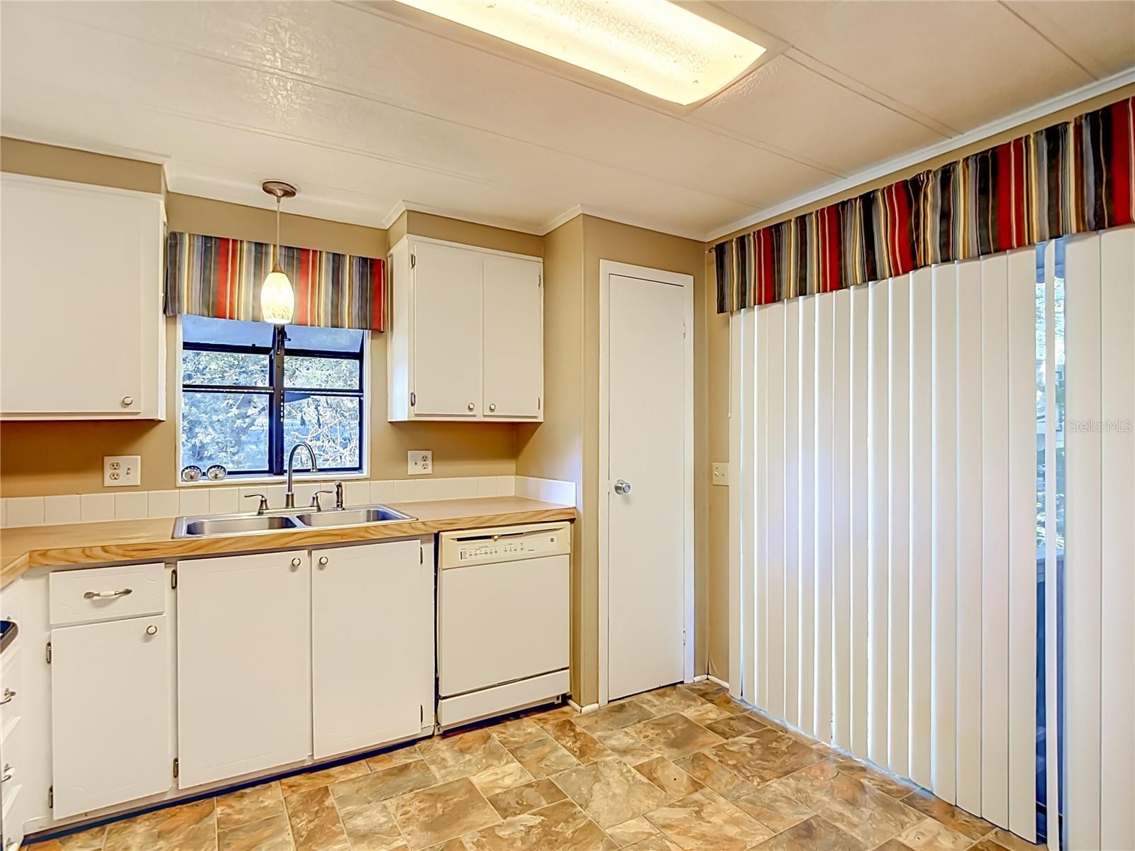 36912 CONLEY ST, ZEPHYRHILLS, FL, 33541