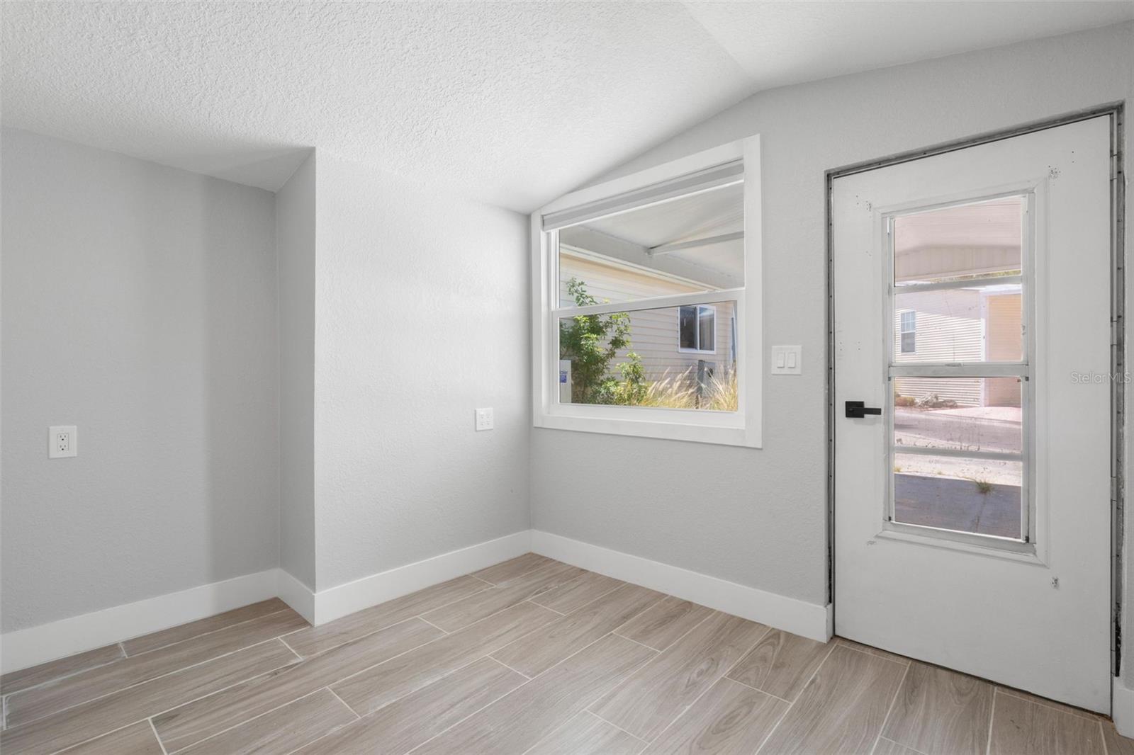 4851 W GANDY BLVD #B7L20, TAMPA, FL, 33611