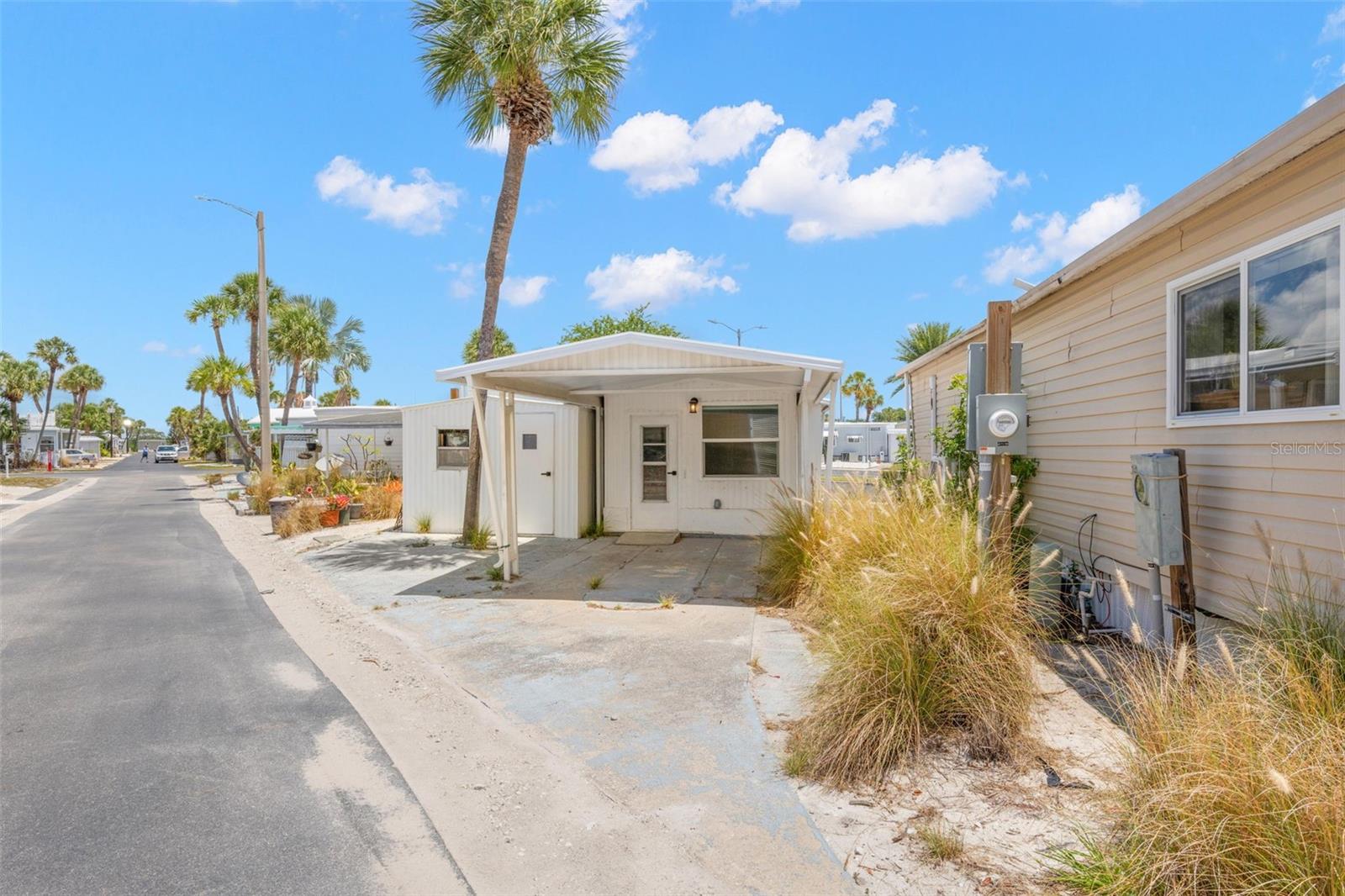 4851 W GANDY BLVD #B7L20, TAMPA, FL, 33611