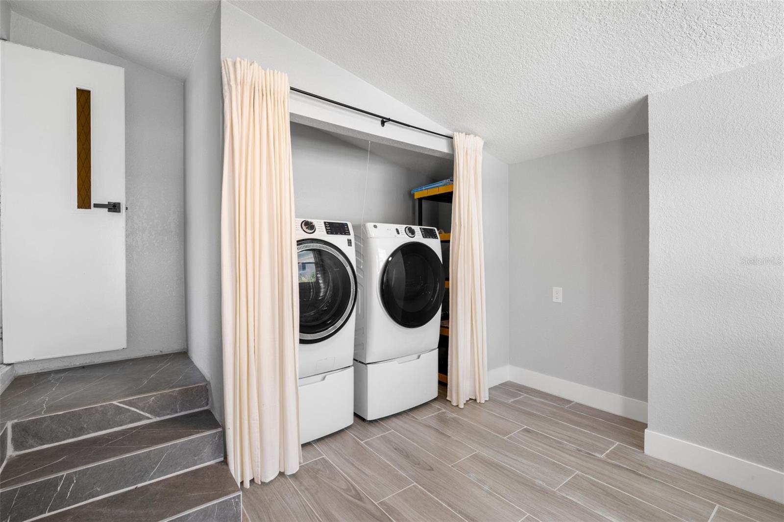 4851 W GANDY BLVD #B7L20, TAMPA, FL, 33611