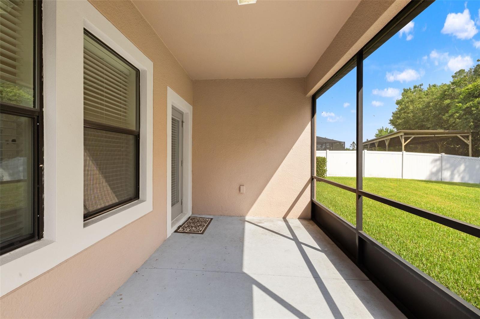 19476 PADDOCK VIEW DR, TAMPA, FL, 33647
