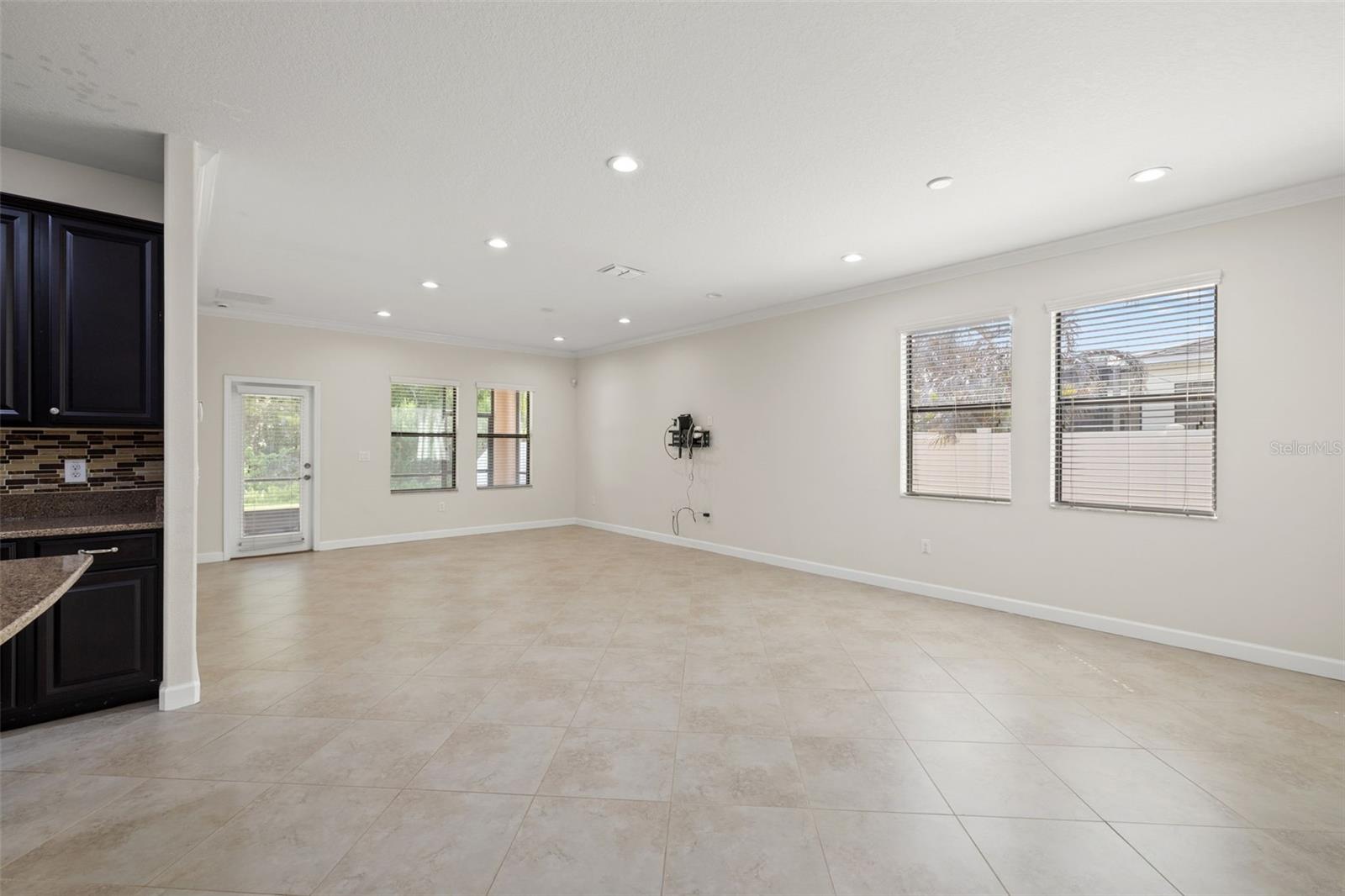 19476 PADDOCK VIEW DR, TAMPA, FL, 33647