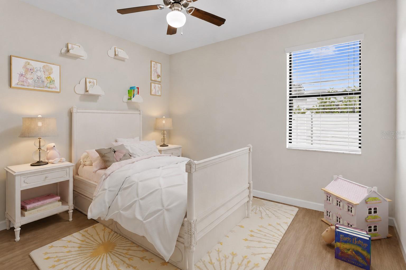 19476 PADDOCK VIEW DR, TAMPA, FL, 33647