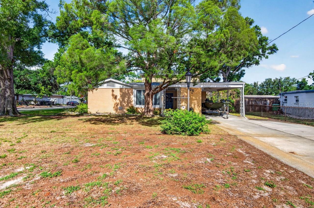 825 W WHATLEY PL, TAMPA, FL, 33604