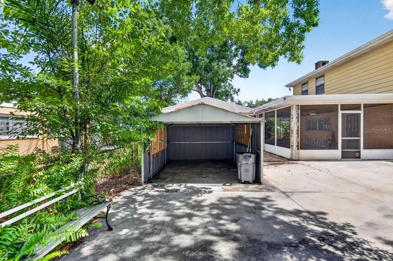 825 W WHATLEY PL, TAMPA, FL, 33604