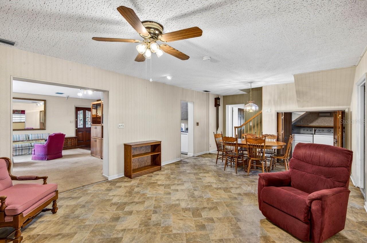 825 W WHATLEY PL, TAMPA, FL, 33604