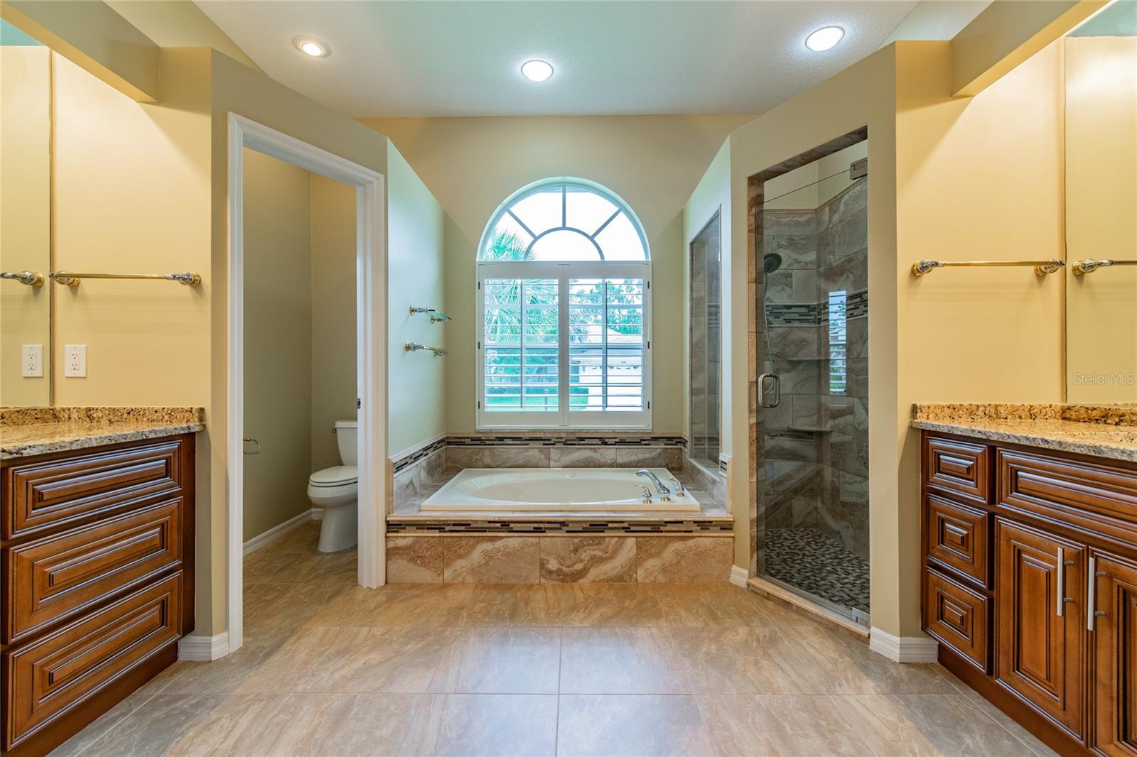 10559 GREENCREST DR, TAMPA, FL, 33626
