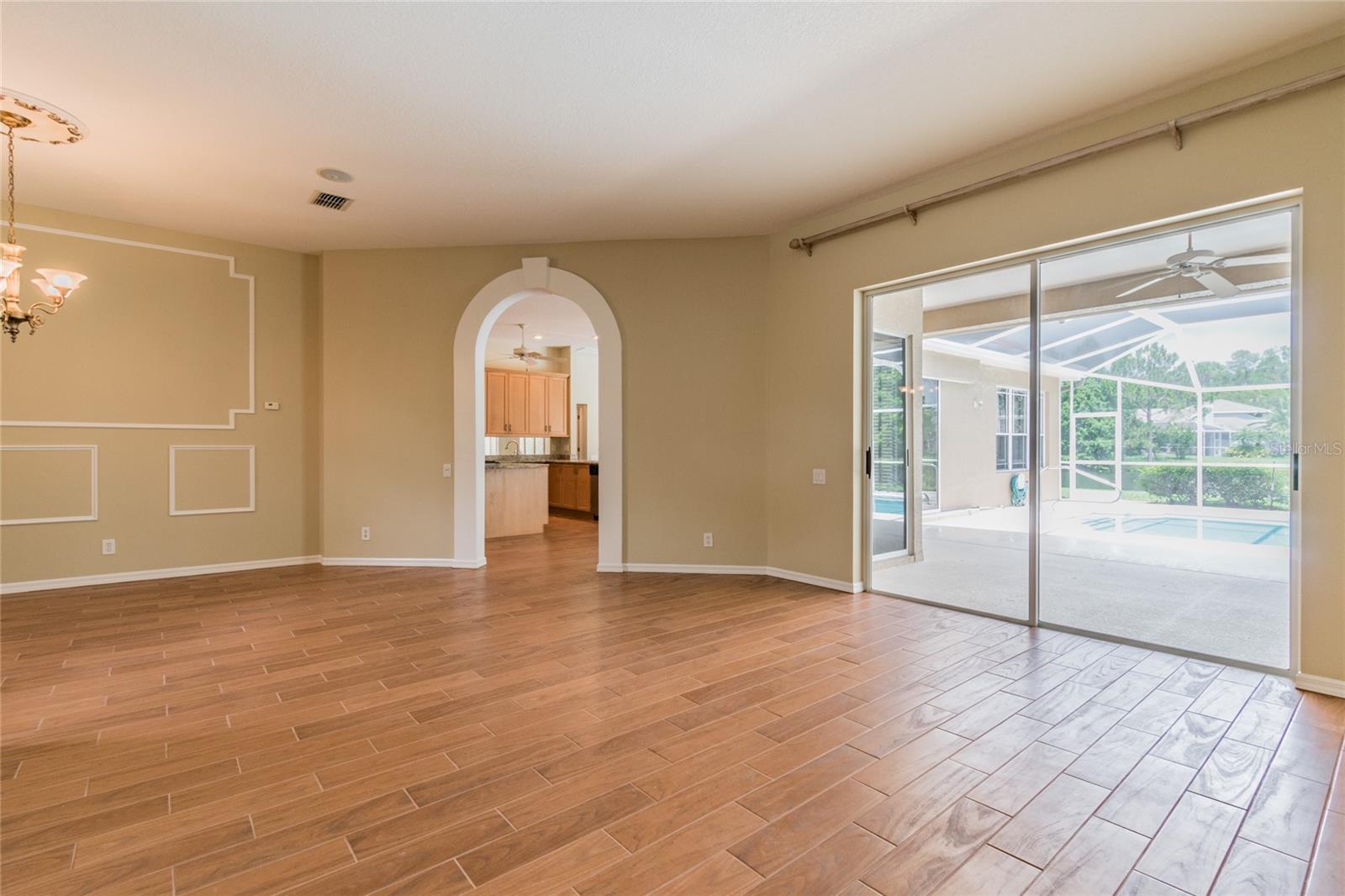 10559 GREENCREST DR, TAMPA, FL, 33626