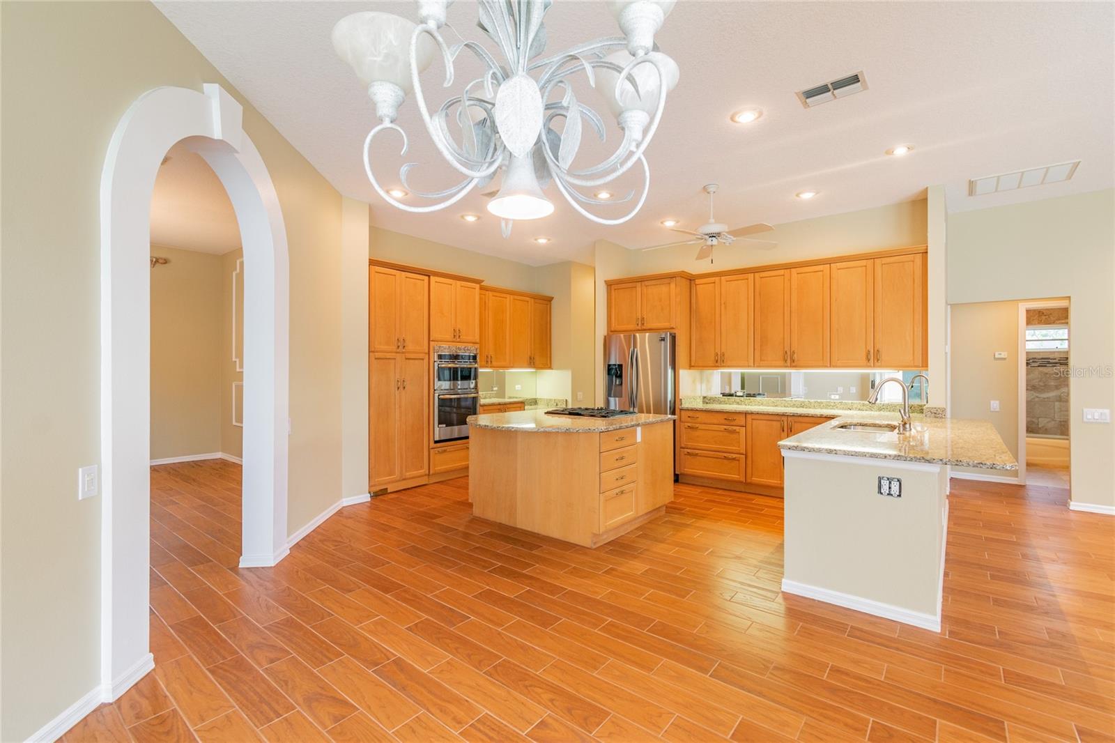 10559 GREENCREST DR, TAMPA, FL, 33626