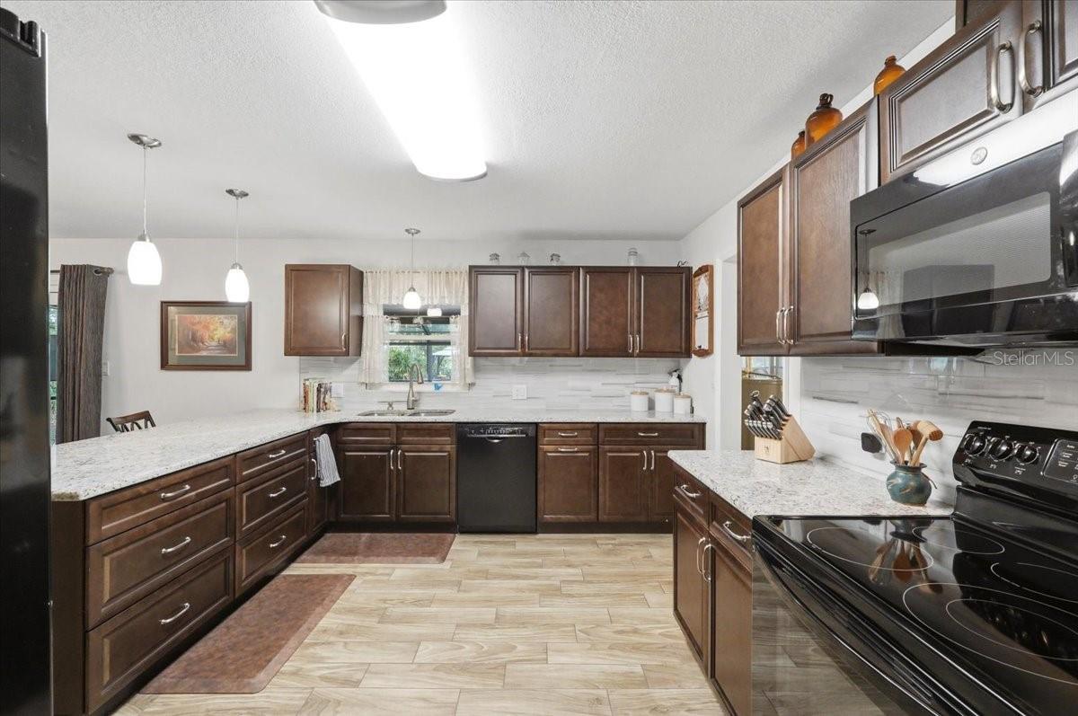 6259 NELMS RD W, LAKELAND, FL, 33811