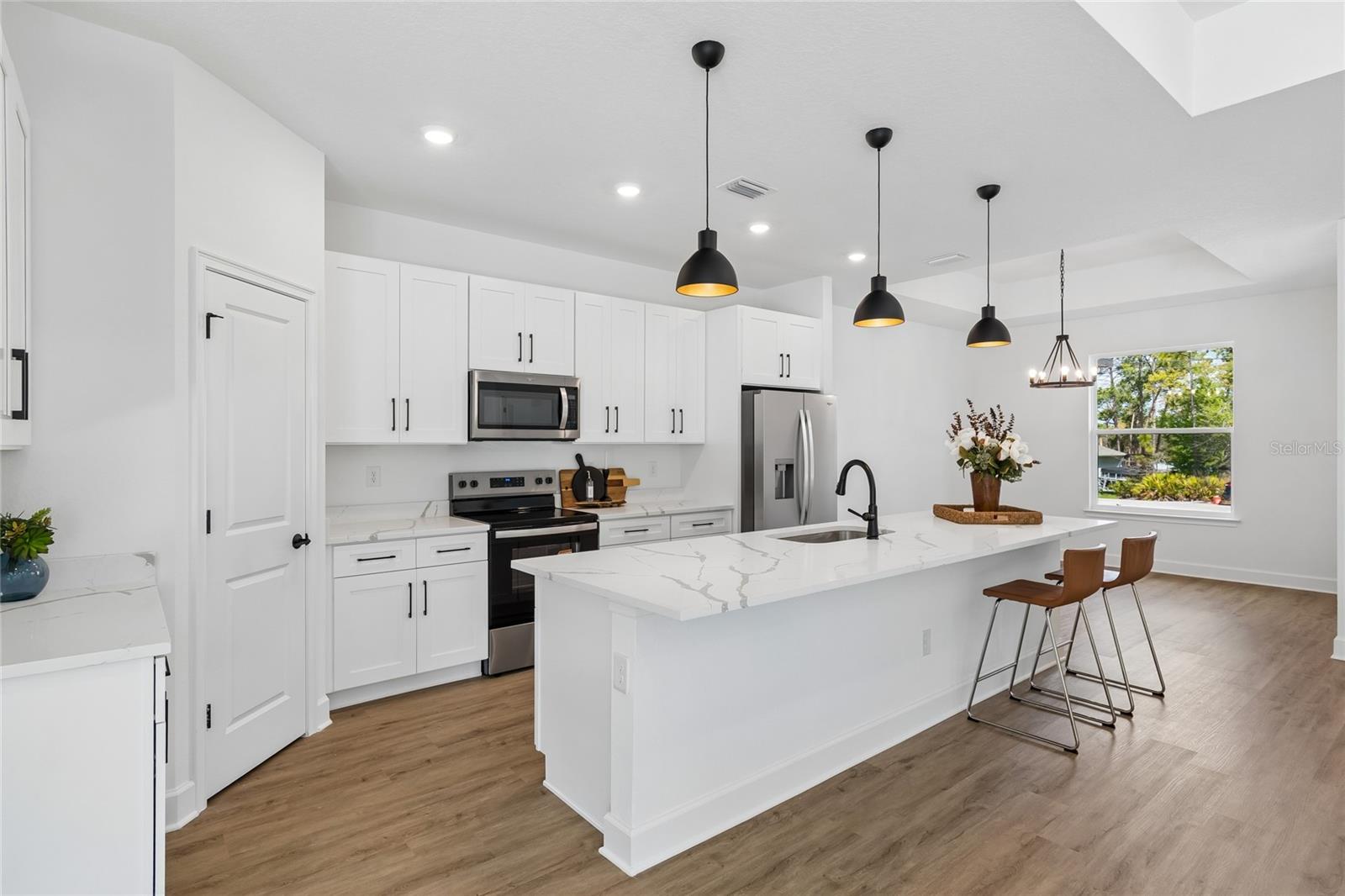 11248 FLOCK AVE, WEEKI WACHEE, FL, 34613