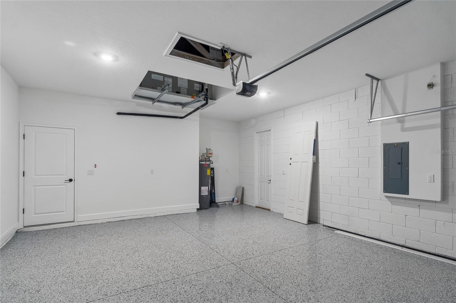 11248 FLOCK AVE, WEEKI WACHEE, FL, 34613