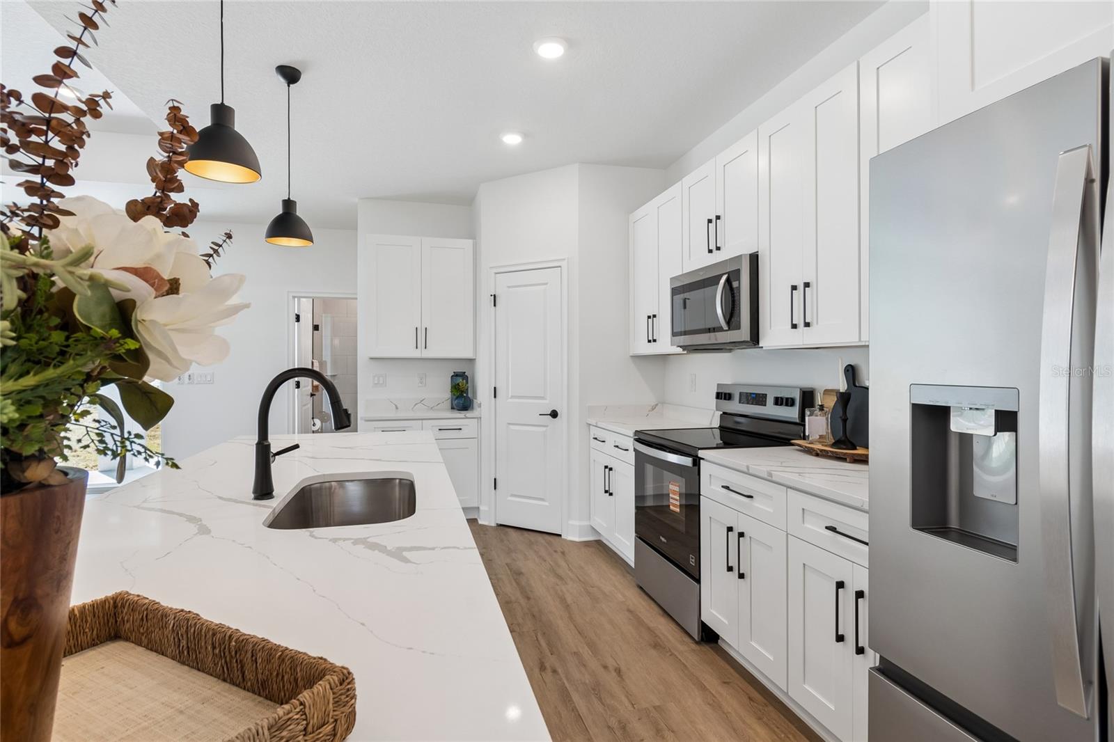 11248 FLOCK AVE, WEEKI WACHEE, FL, 34613