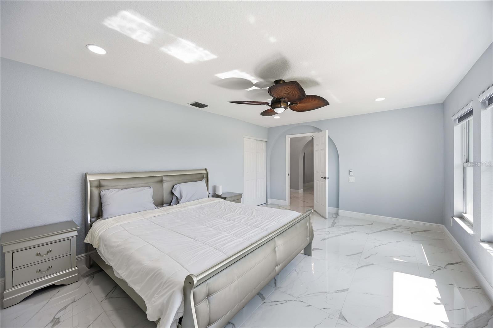 5186 FORBES TER, PORT CHARLOTTE, FL, 33981
