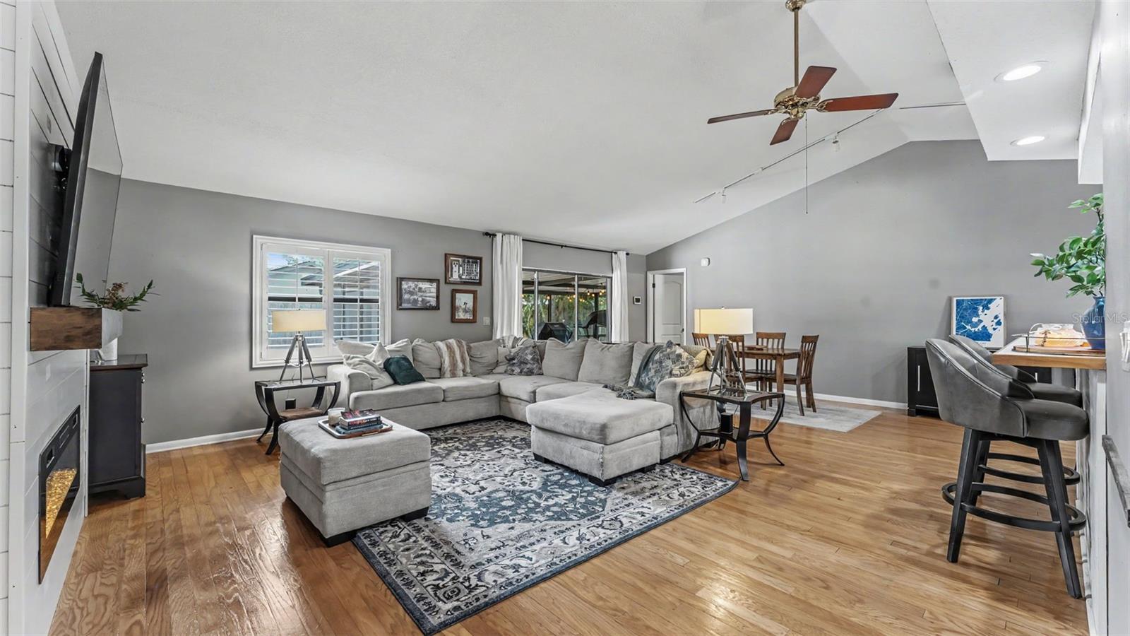 1418 SANDALWOOD DR, PLANT CITY, FL, 33563
