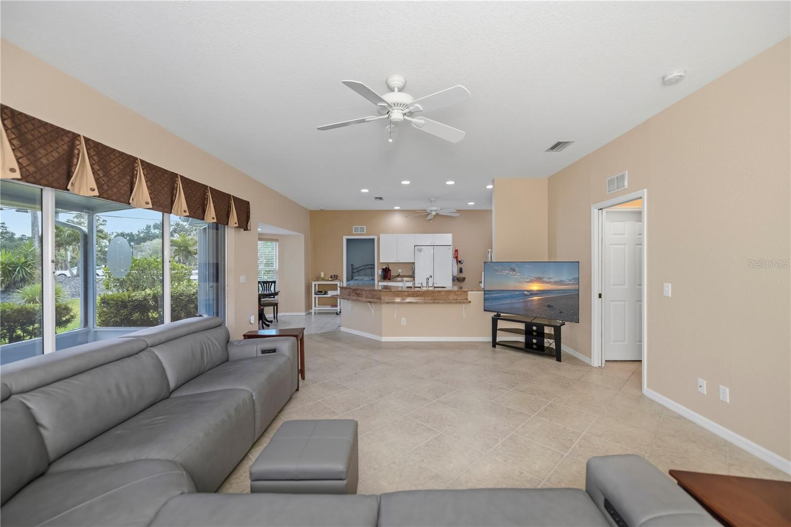 1445 RED OAK LN, PORT CHARLOTTE, FL, 33948
