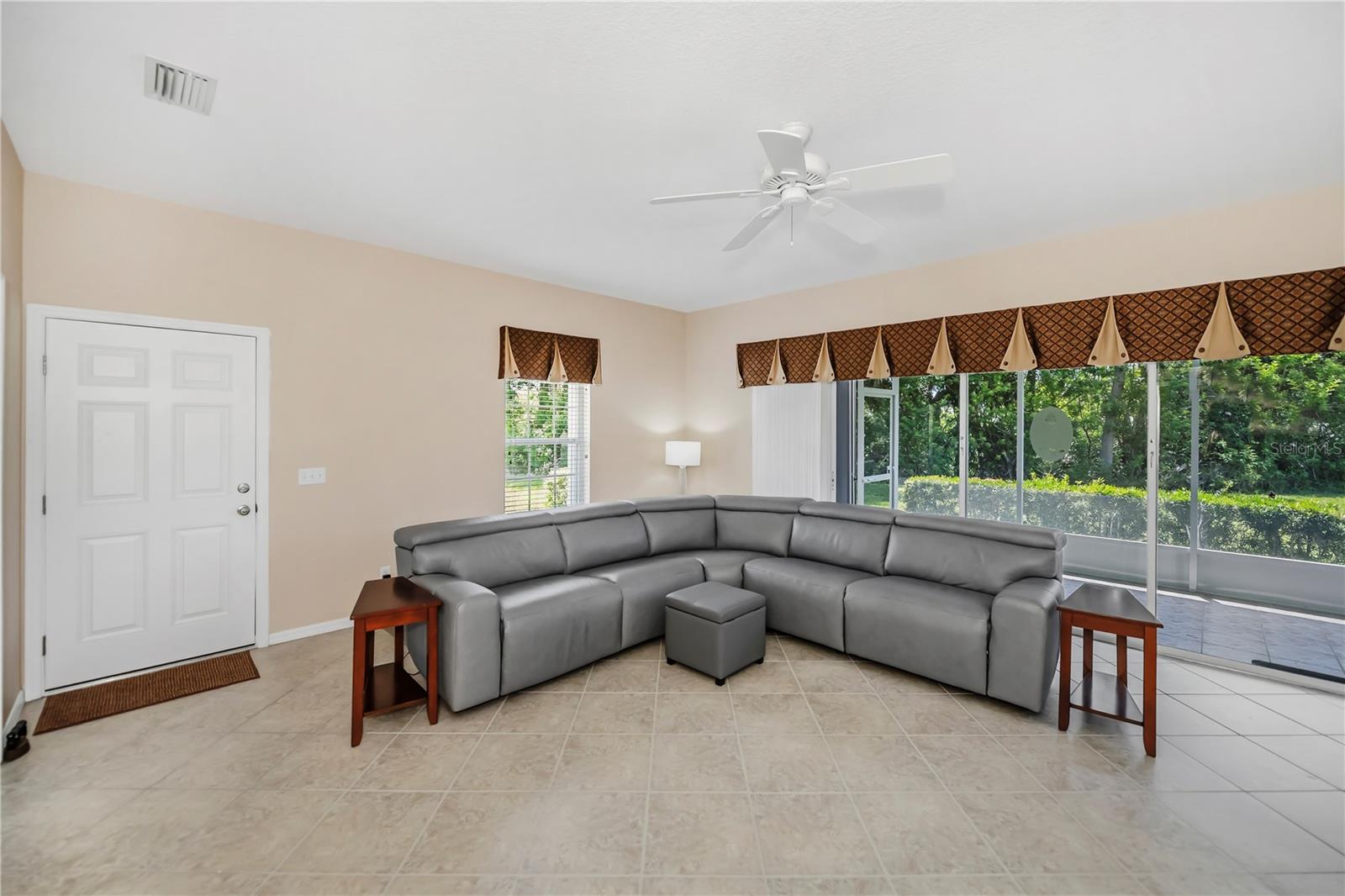 1445 RED OAK LN, PORT CHARLOTTE, FL, 33948