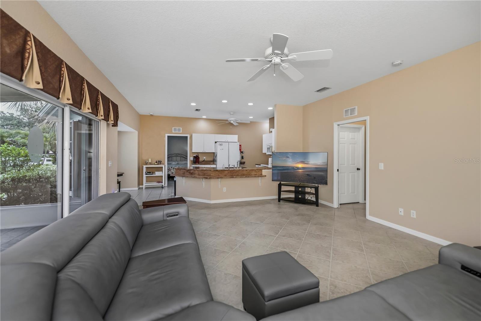 1445 RED OAK LN, PORT CHARLOTTE, FL, 33948