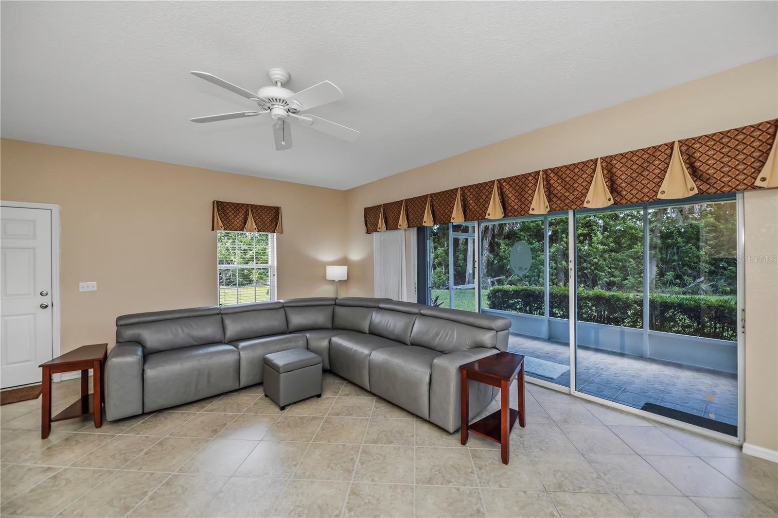 1445 RED OAK LN, PORT CHARLOTTE, FL, 33948