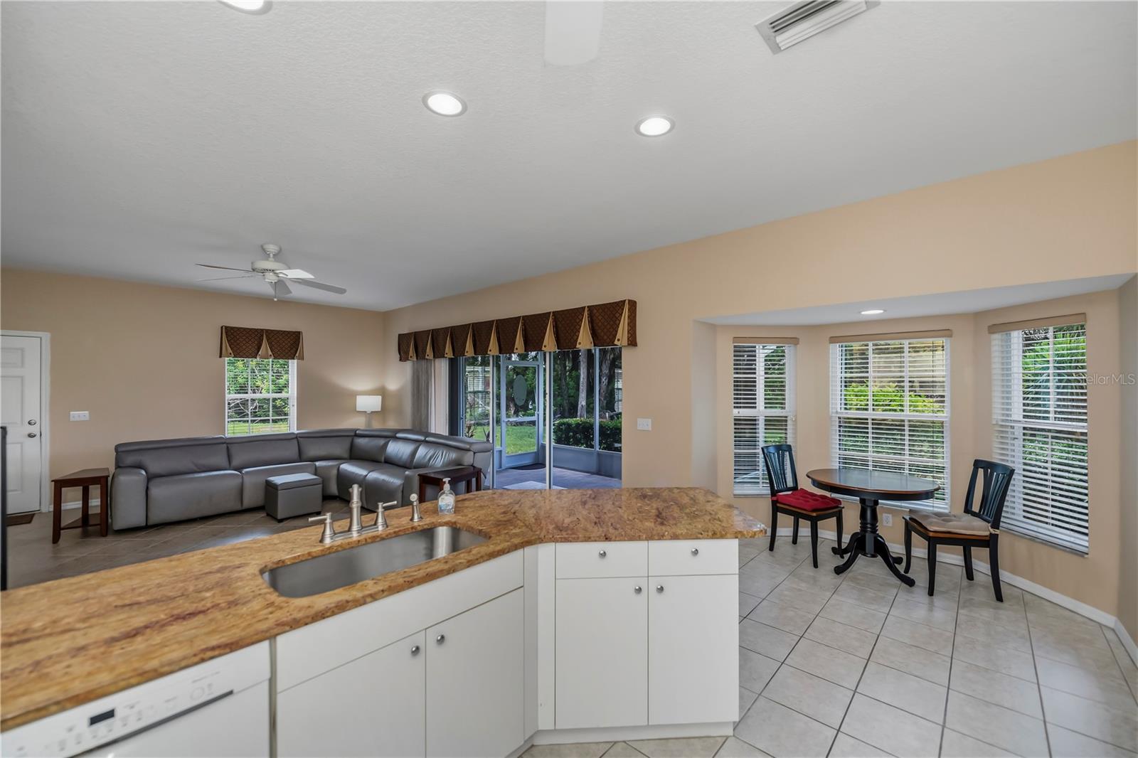 1445 RED OAK LN, PORT CHARLOTTE, FL, 33948