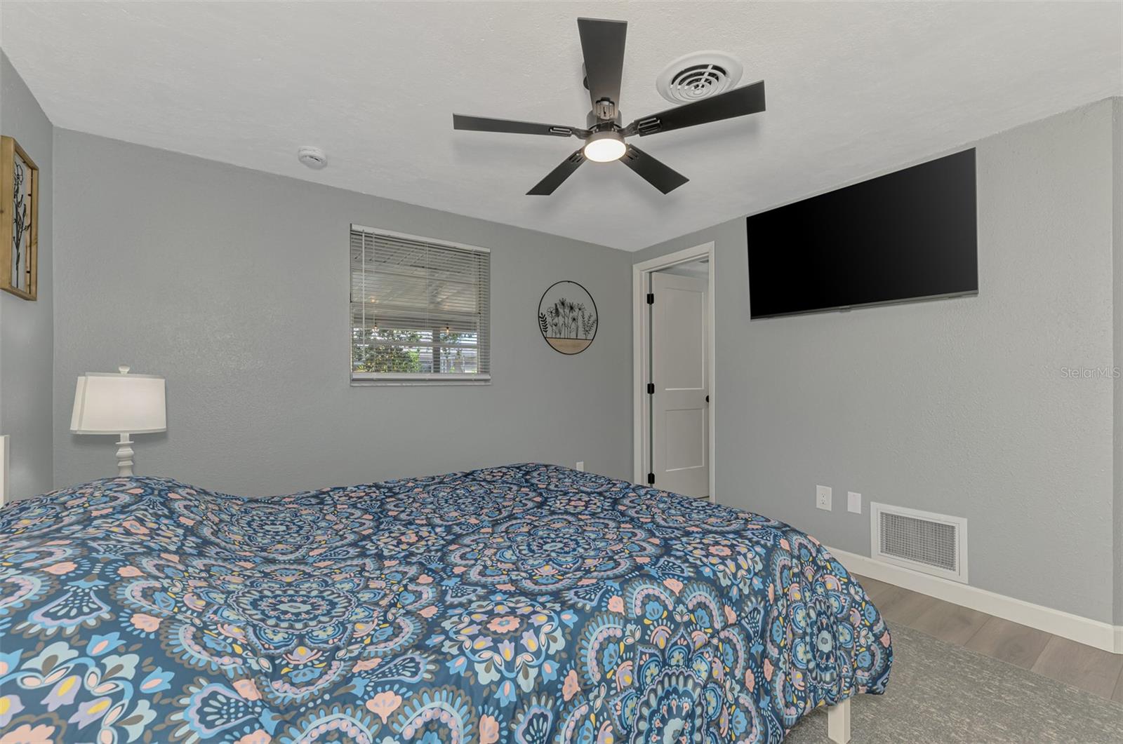 361 FALKLAND RD, VENICE, FL, 34293
