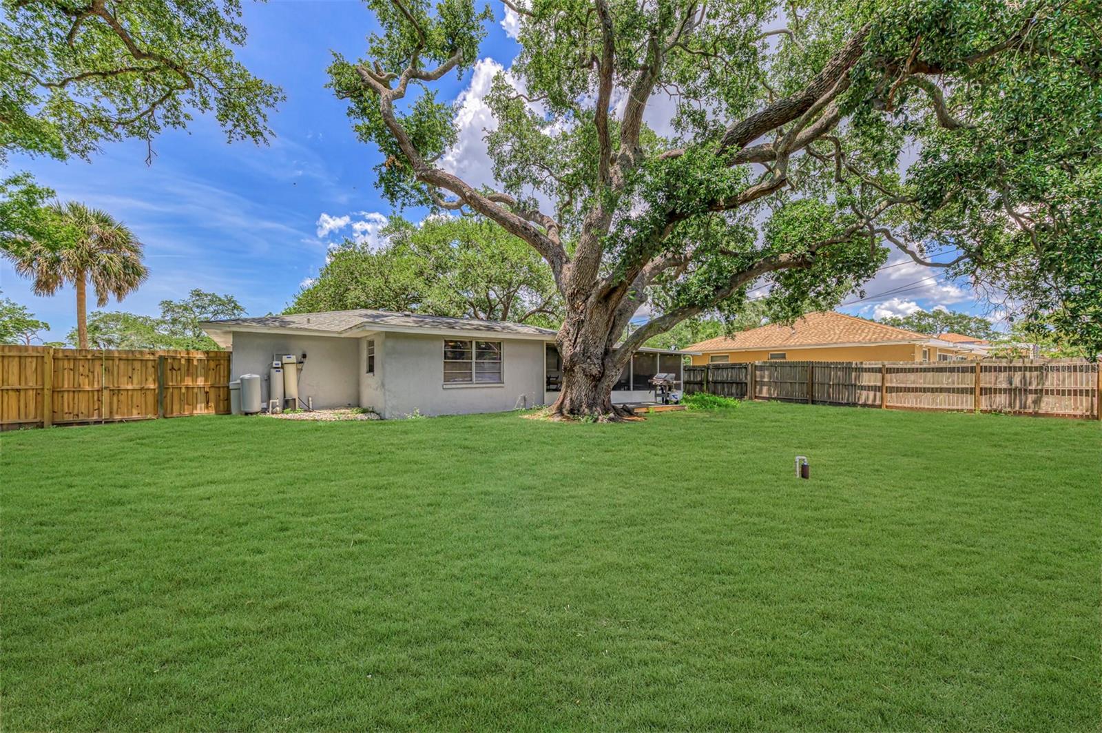 361 FALKLAND RD, VENICE, FL, 34293