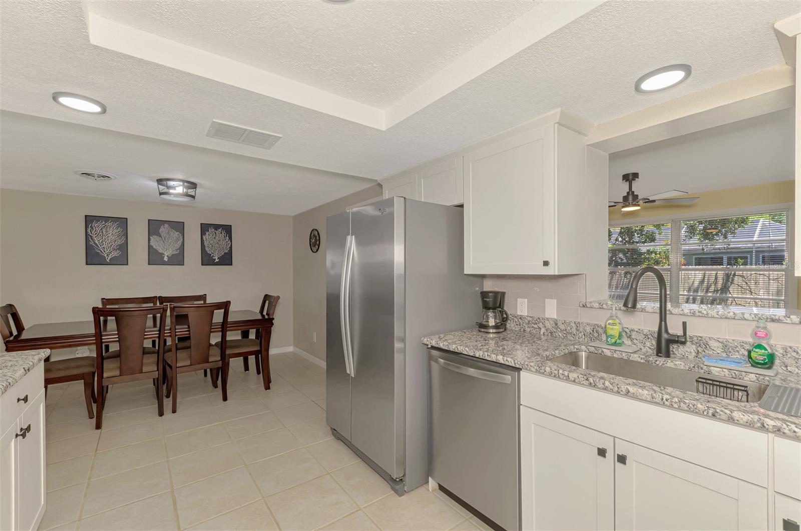 361 FALKLAND RD, VENICE, FL, 34293