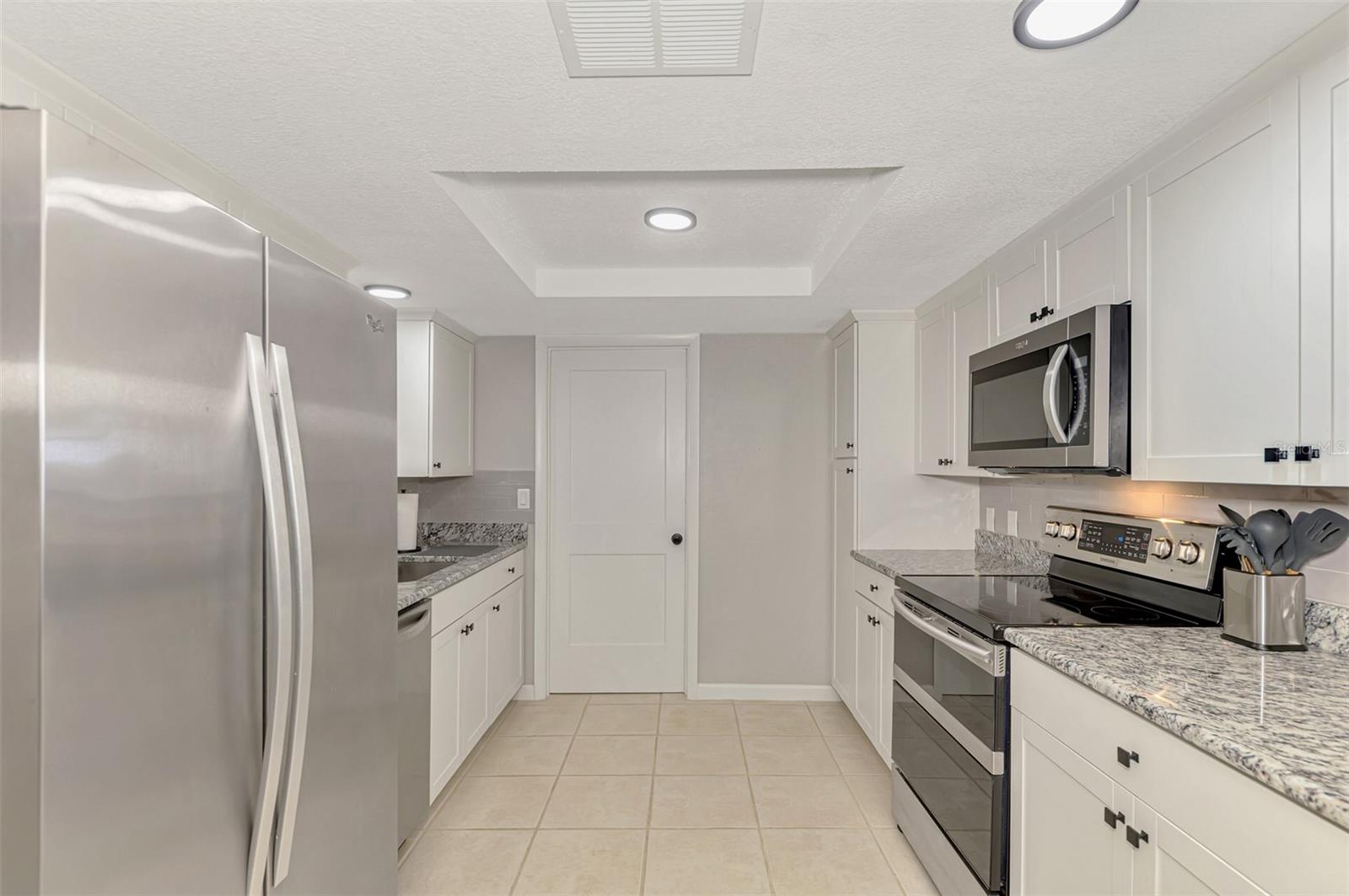 361 FALKLAND RD, VENICE, FL, 34293