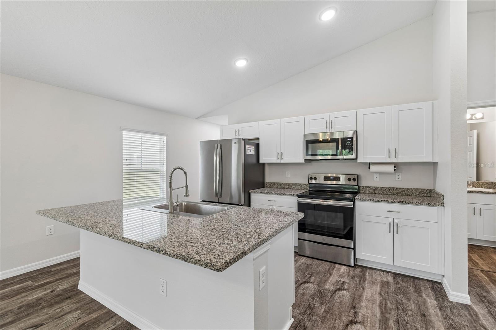 12621 HAMMOCK PARK DR, RIVERVIEW, FL, 33579
