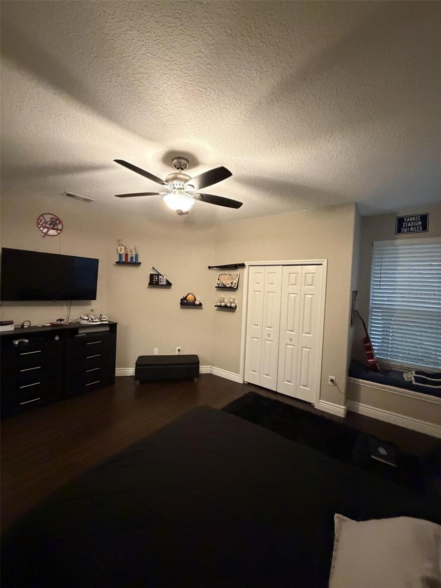 5429 BURNT HICKORY DR, VALRICO, FL, 33596