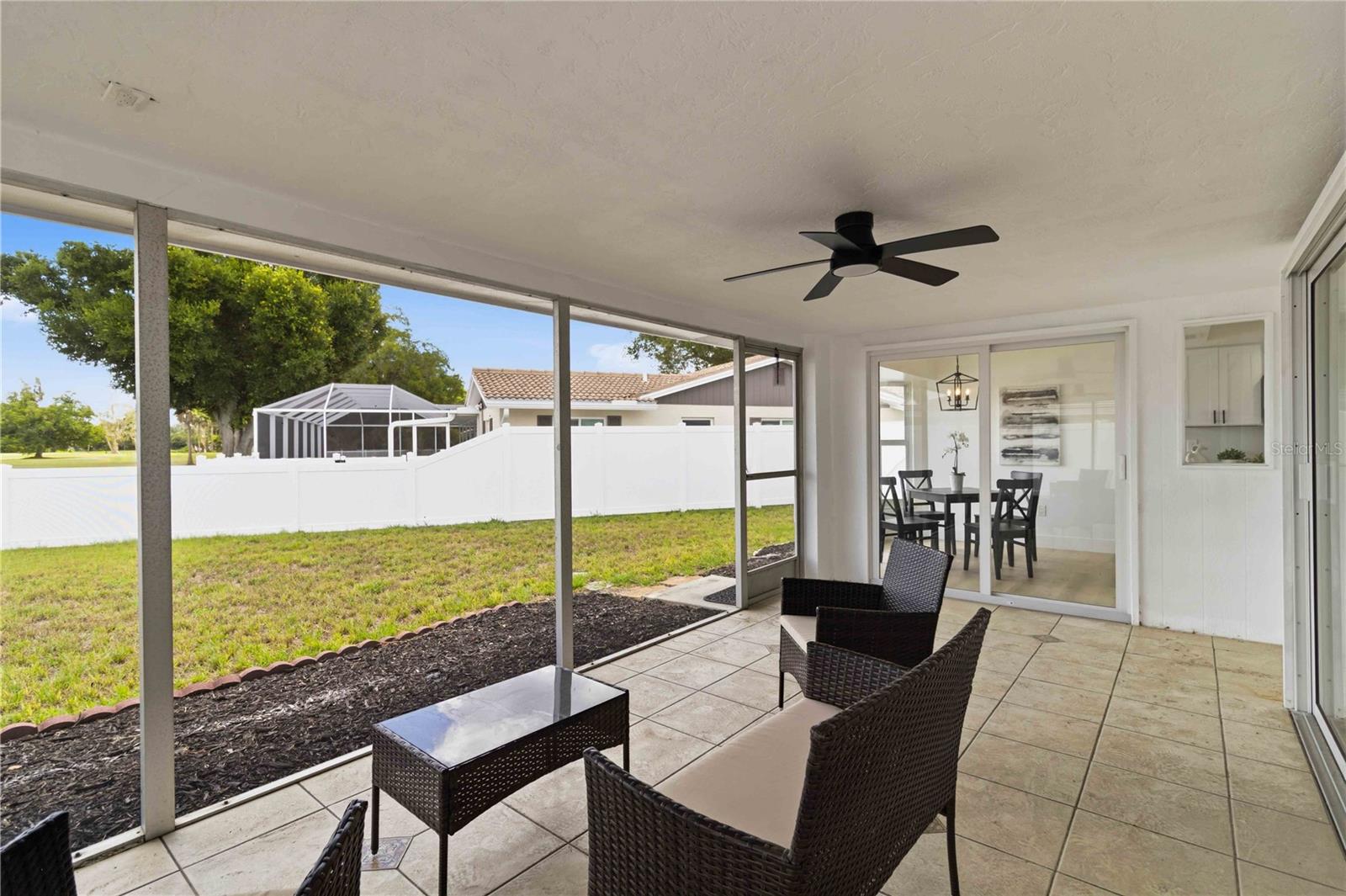 3535 VILLAGE GREEN DR, SARASOTA, FL, 34239