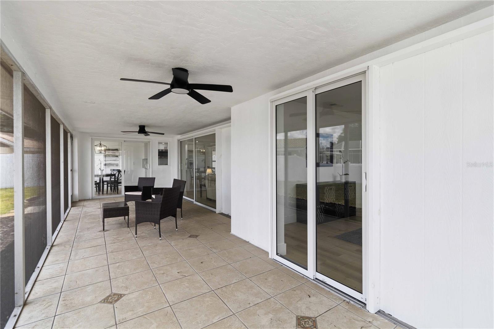 3535 VILLAGE GREEN DR, SARASOTA, FL, 34239