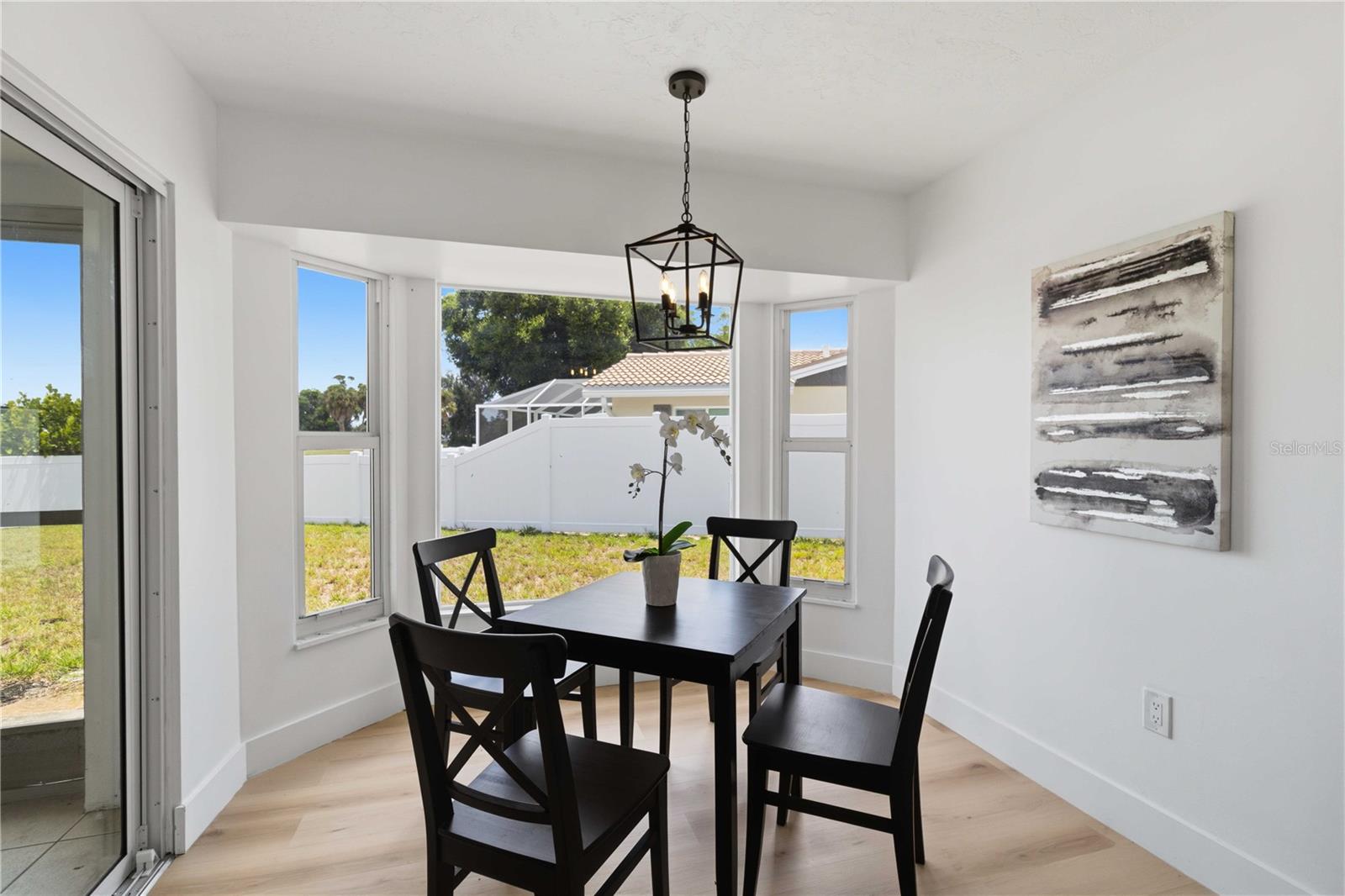 3535 VILLAGE GREEN DR, SARASOTA, FL, 34239