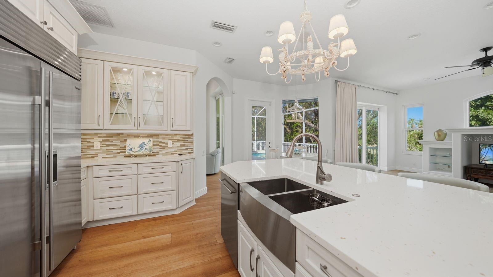523 JUAN ANASCO DR, LONGBOAT KEY, FL, 34228