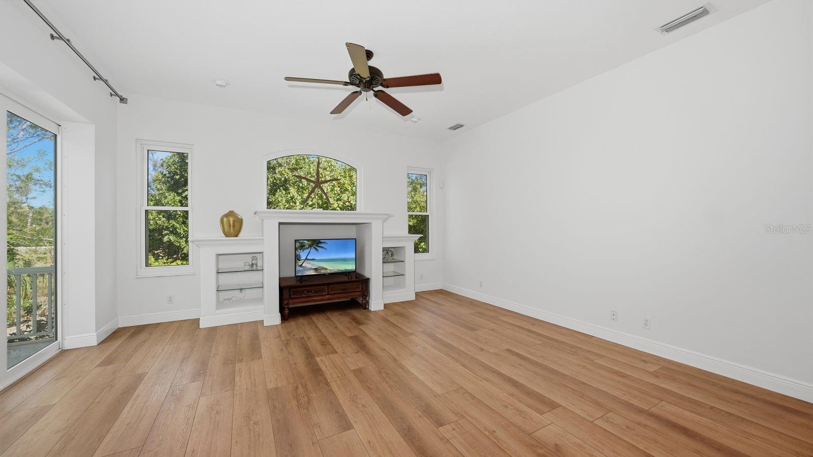 523 JUAN ANASCO DR, LONGBOAT KEY, FL, 34228