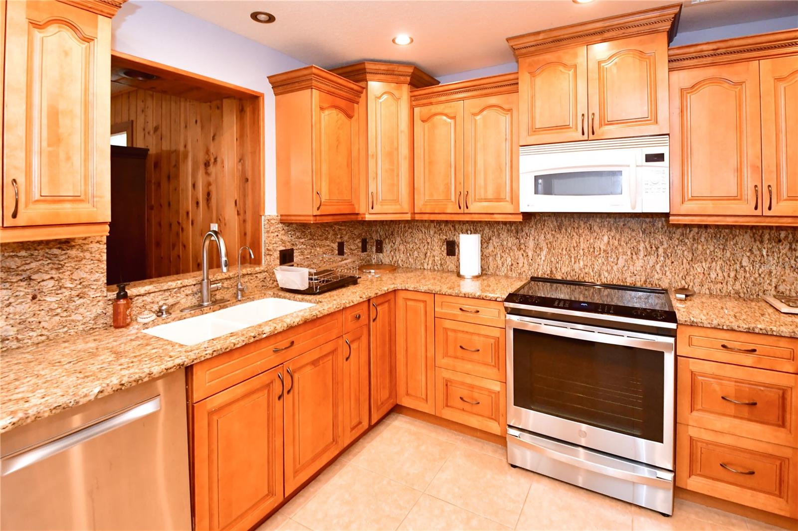 7519 HARBOR VIEW WAY, SEMINOLE, FL, 33776